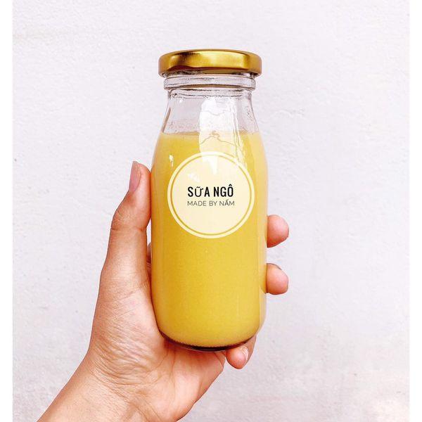 Chai thuỷ tinh đựng sữa