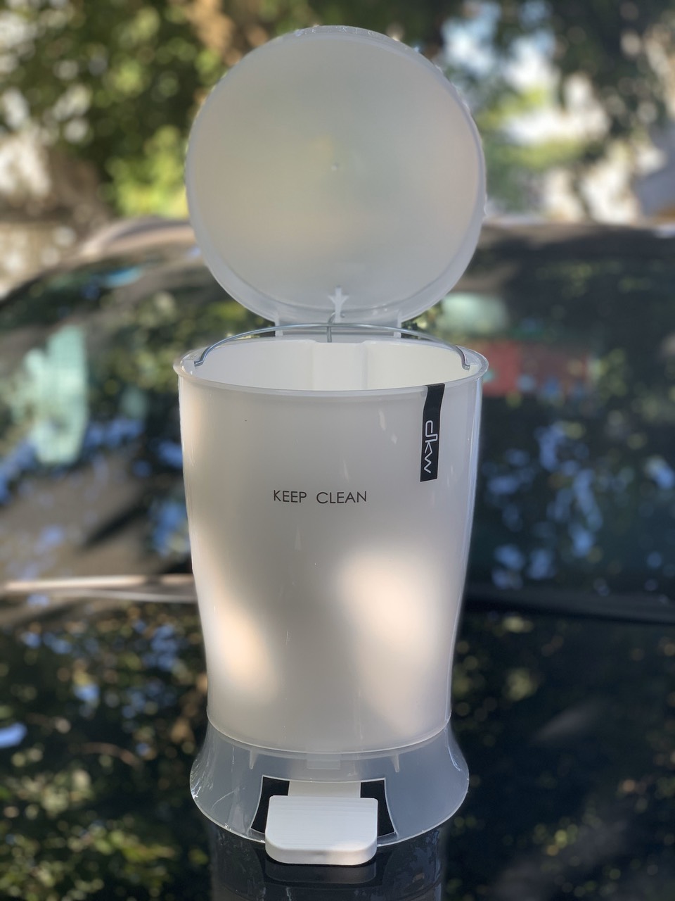 Thùng rác DKW 2 lớp có chân đạp, làm từ nhựa PP cao cấp đảm bảo độ bền - nội địa Thái Lan