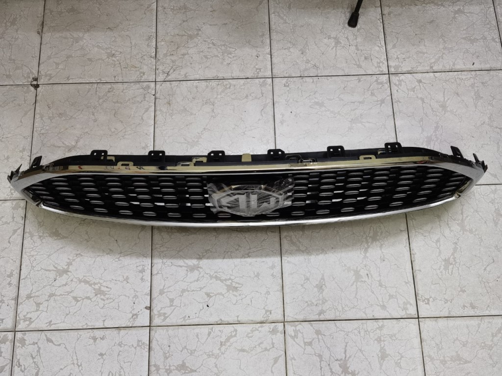 Mặt ga lăng liền Logo (Bầu trời sao) MG ZS (Bản Trung) 2020-