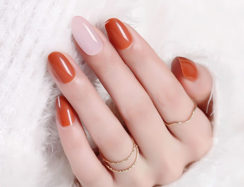 Bộ 24 móng tay giả nail thơi trang như hình