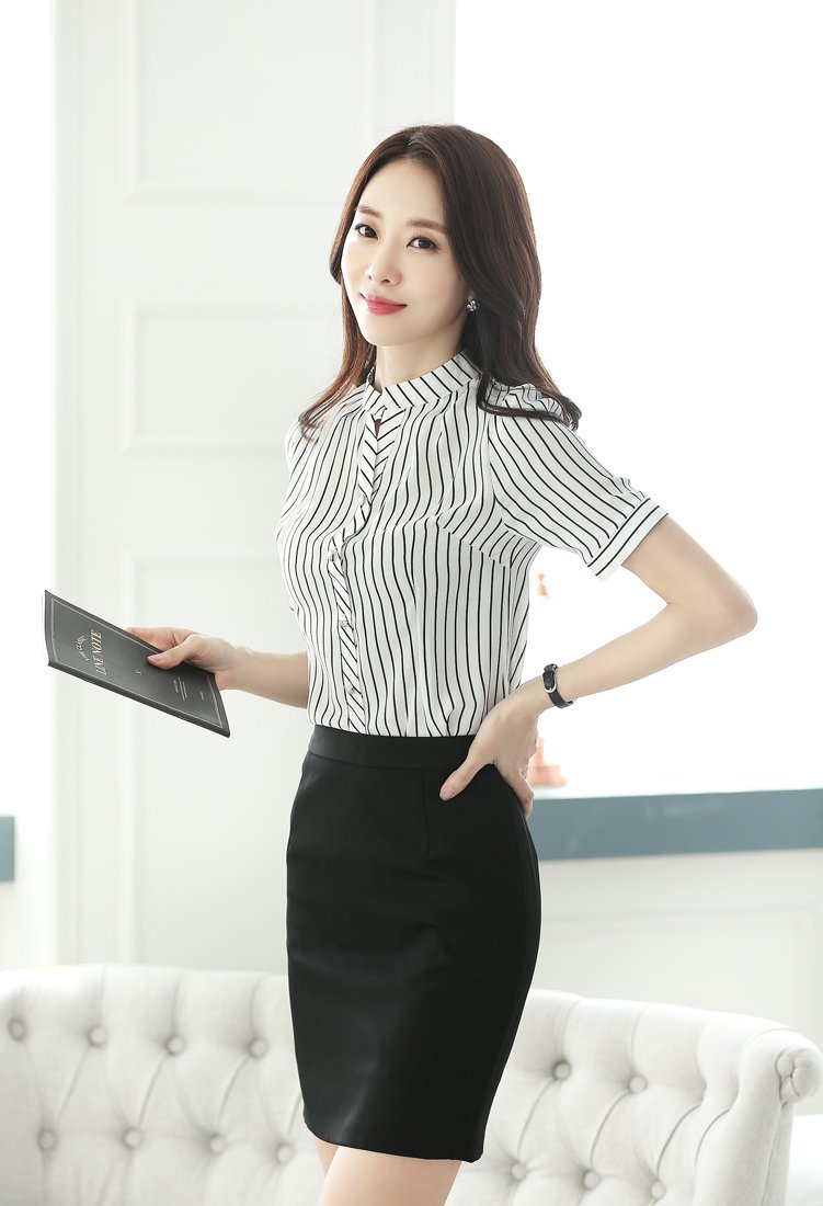 Áo sơ mi , sơ mi nữ trắng ngắn tay kẻ caro SM50