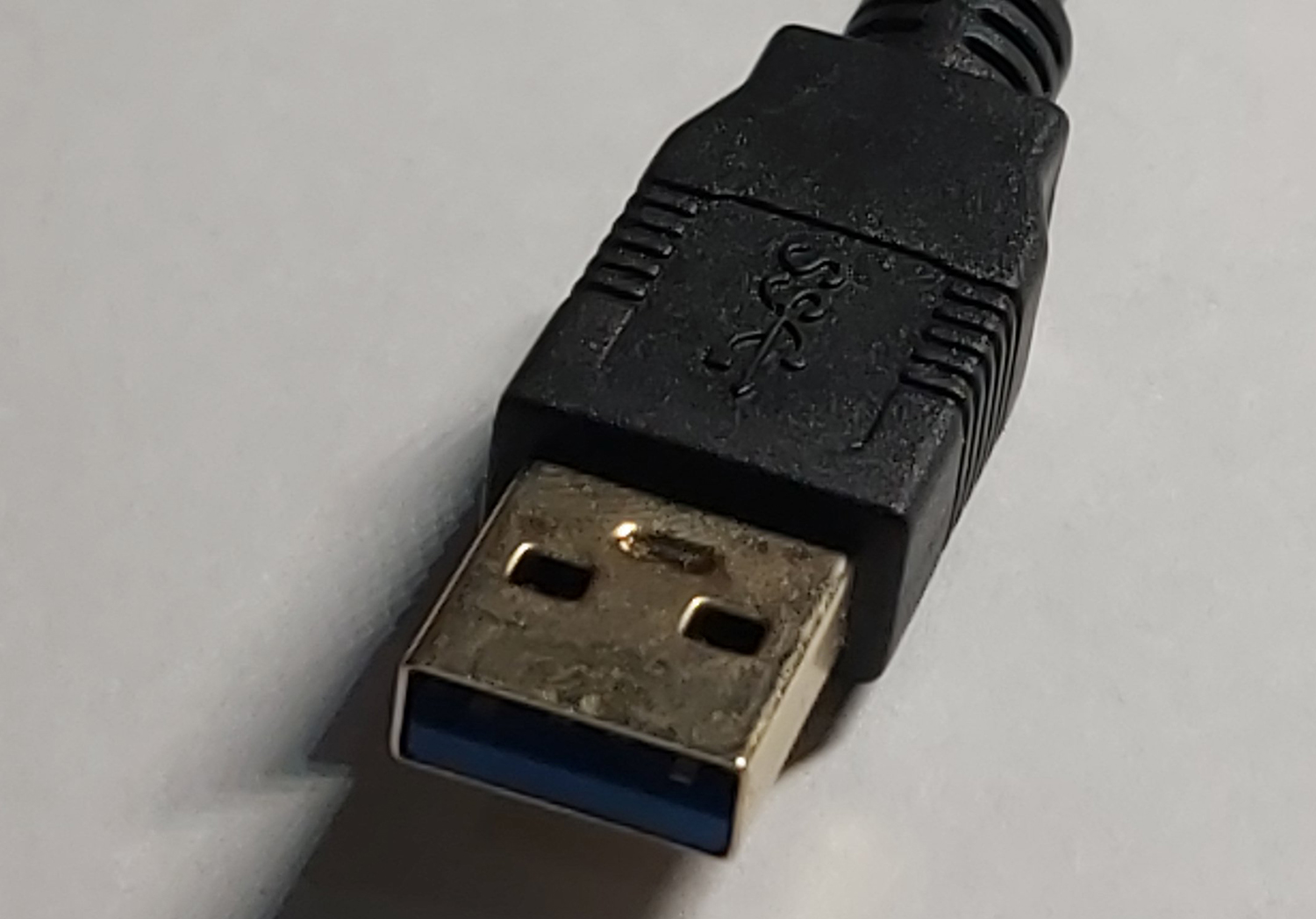 Cáp chuyển USB ra HDMI có âm thanh UTH1080 - FullHD (Đen)