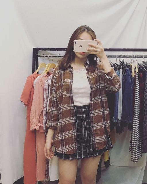 Áo sơ mi kẻ caro dáng rộng