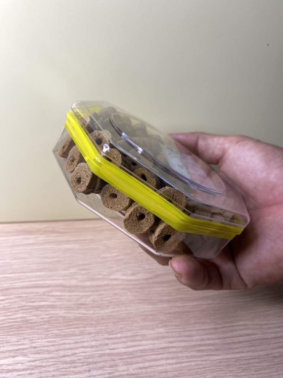 Nụ trầm hương khói ngược nhang sạch xông thơm nhà đón tài lộc hộp 45 nụ Xông Lư Hay Thác Đều Được