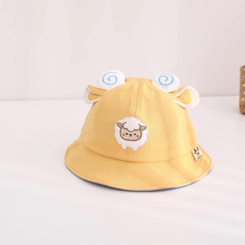 Nón cho bé (1 tuổi - dưới 3 tuổi), mũ chống nắng Chú Cừu vải nhung mềm êm (Ảnh thật)
