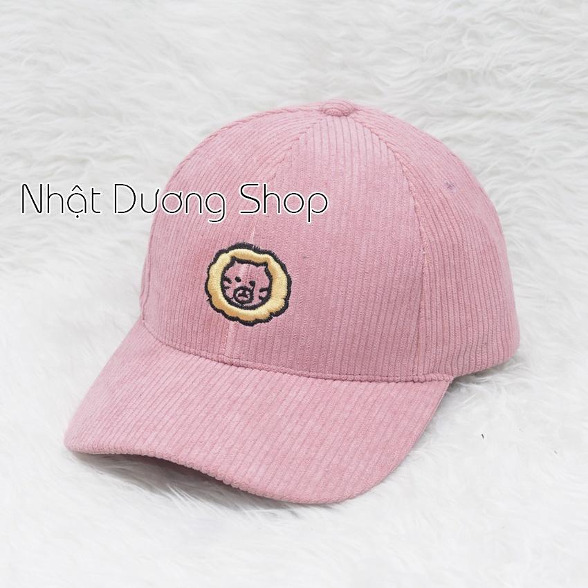 Mũ lưỡi trai, Nón kết nhung sớ đũa thêu hình mặt sư tử phù hợp cho cả nam và nữ.