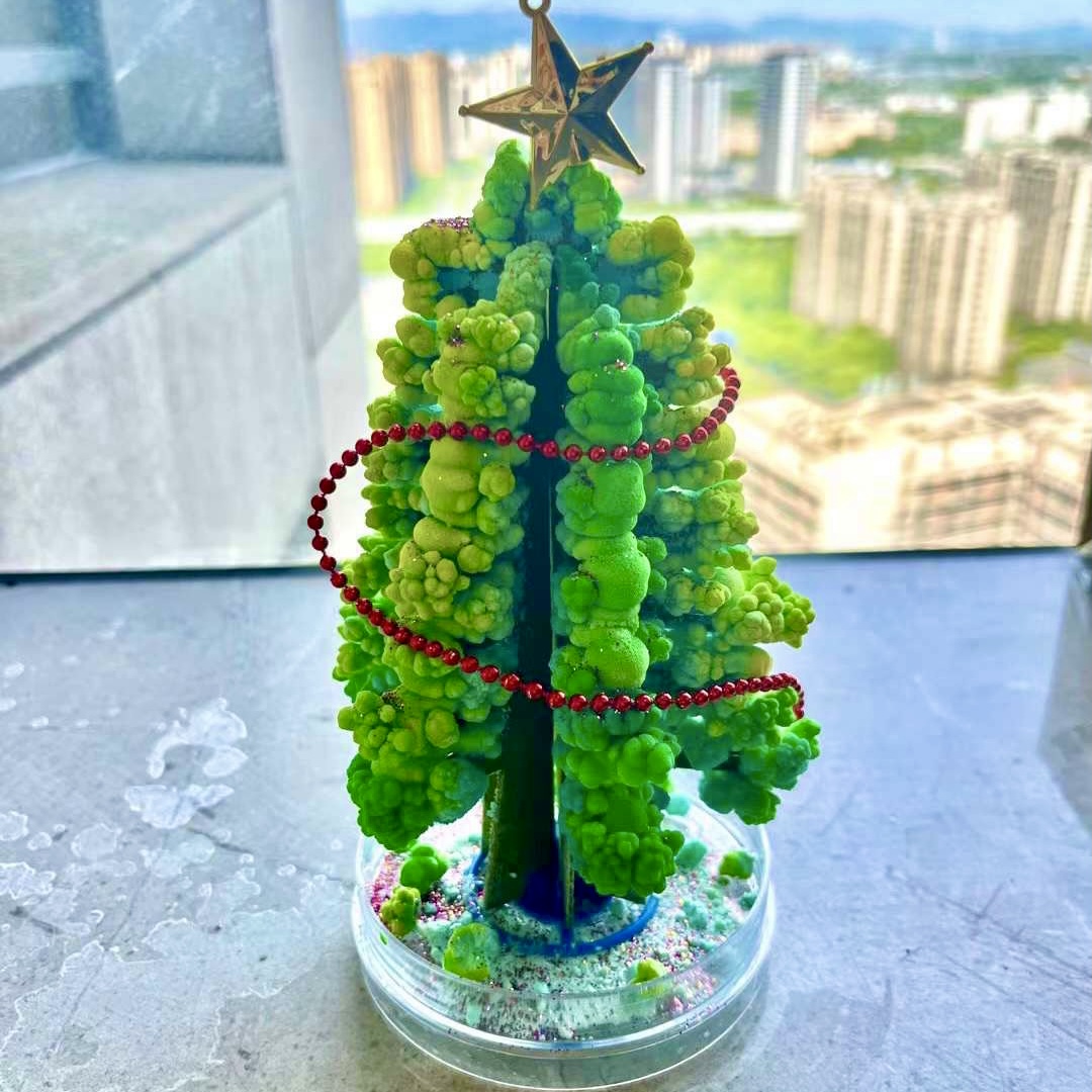 Cây thông Noel Mini để bàn phủ tuyết tự nở thần kỳ - Mideer Magic Christmas Tree - Quà Giáng sinh 2022 cho bé