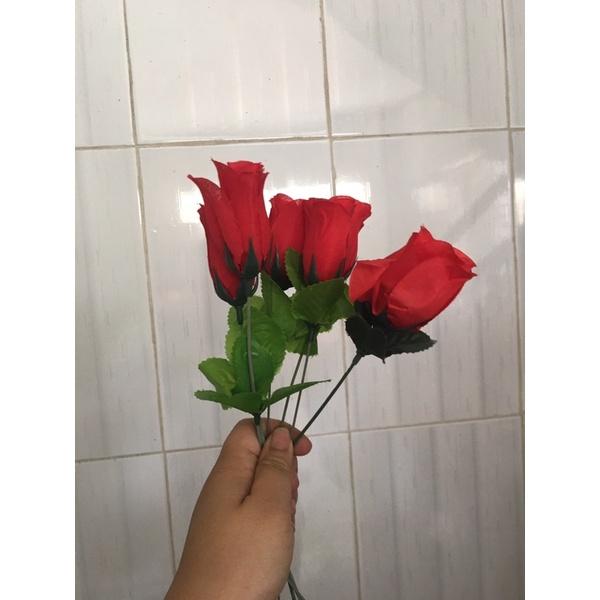 Hoa hồng đạo cụ diễn