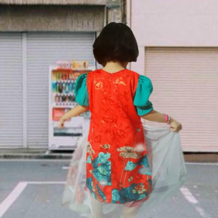 ÁO DÀI CÁCH TÂN GẤM SEN ĐỎ MẸ VÀ BÉ ĐỎ