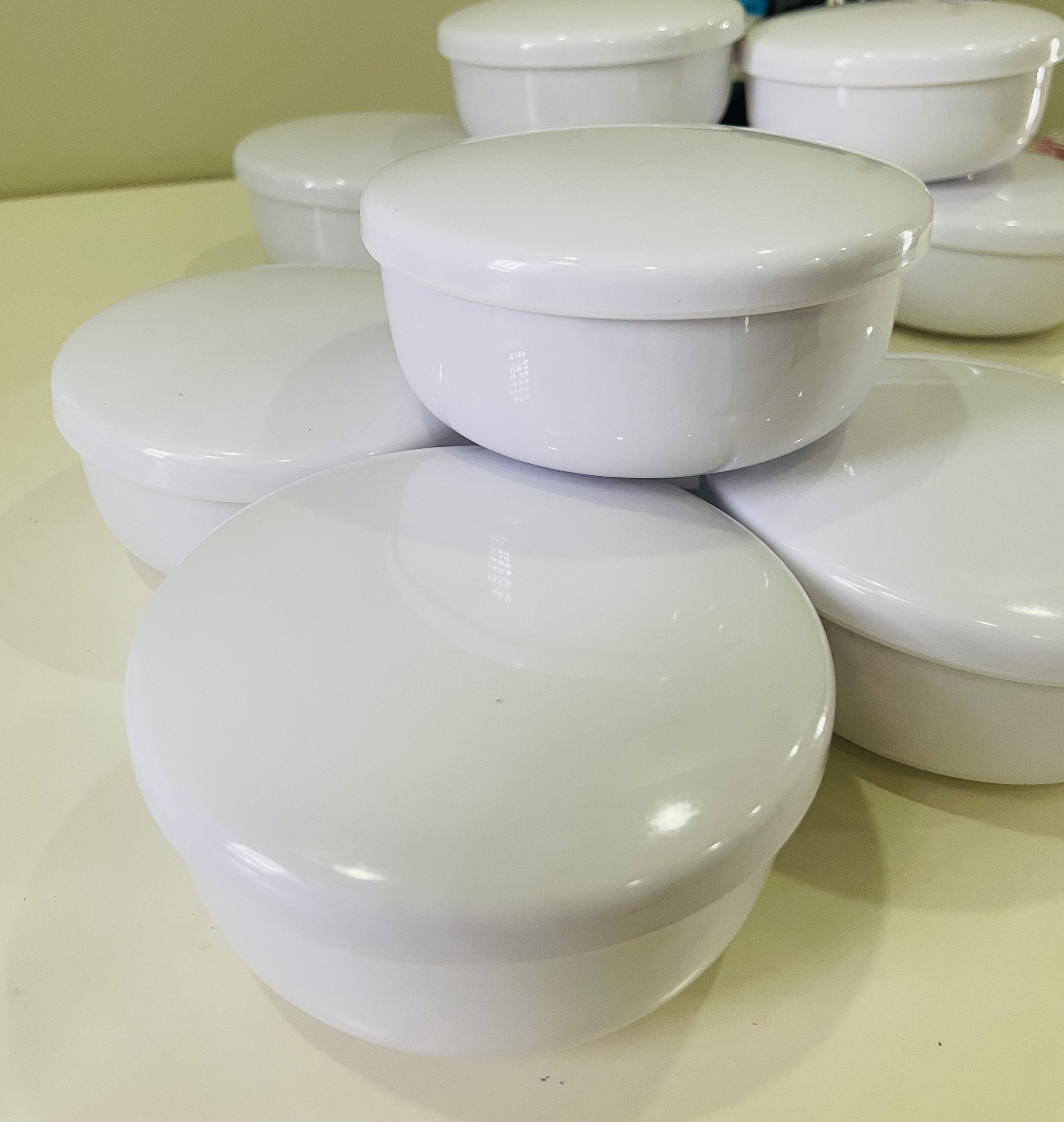 Thố chưng yến mica