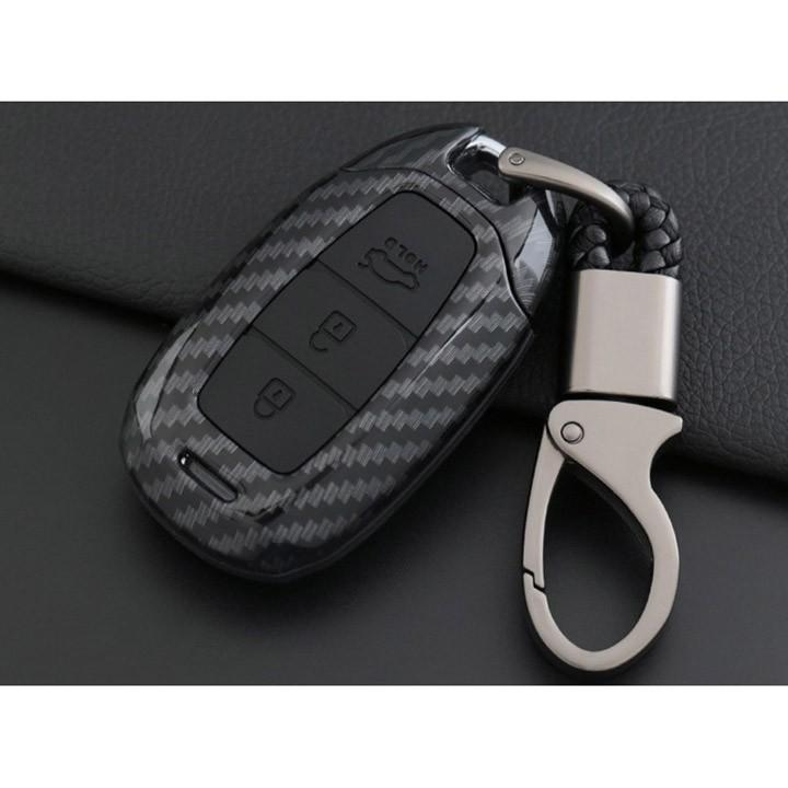 Ốp bọc chìa khóa dành cho xe Hyundai Kona 2019, Hyundai Accent 2018-2019, Hyundai Santafe 2019 vân Carbon kèm móc đeo INOX