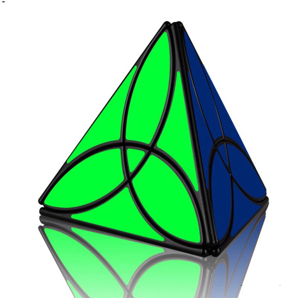 Rubik biến thể tam giác Clover