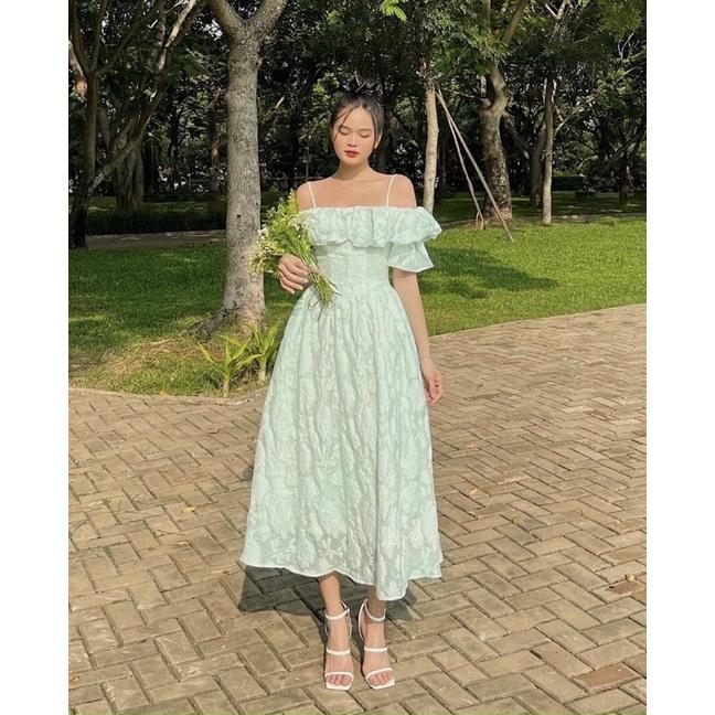 ĐẦM MAXI HOA TRỄ VAI BÈO NGỰC