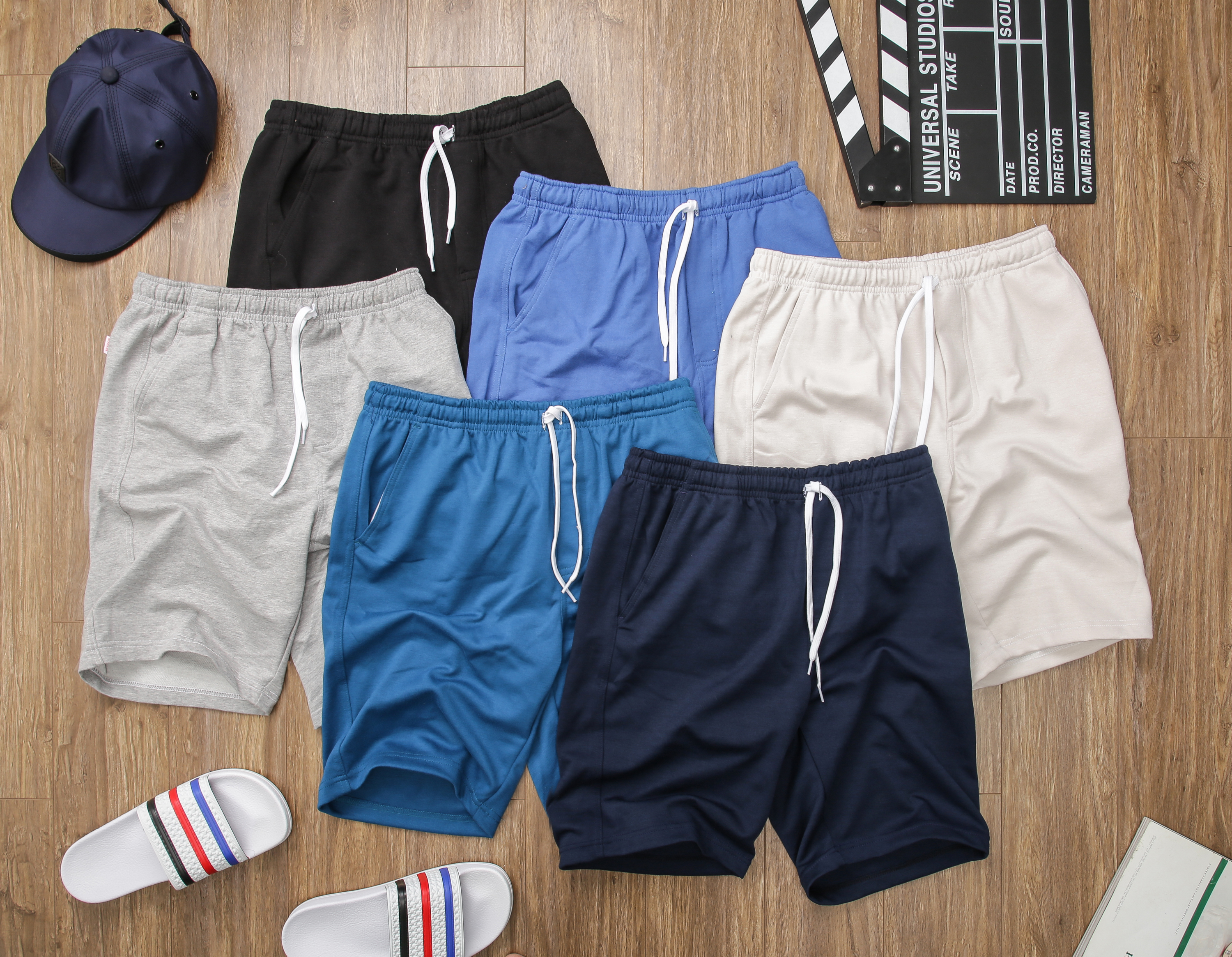 Quần Short Màu Kem