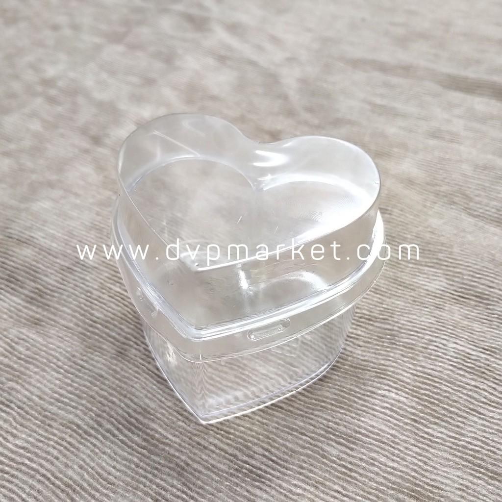 Ly nhựa đựng bánh mousse hình trái tim 6x7cm WH55