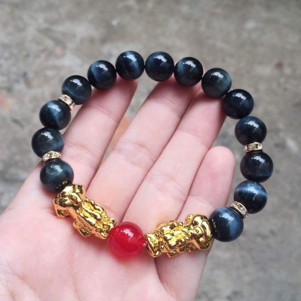 Vòng tay phong thủy đá Mắt Hổ Xanh Đen 10 ly mix Tỳ Hưu