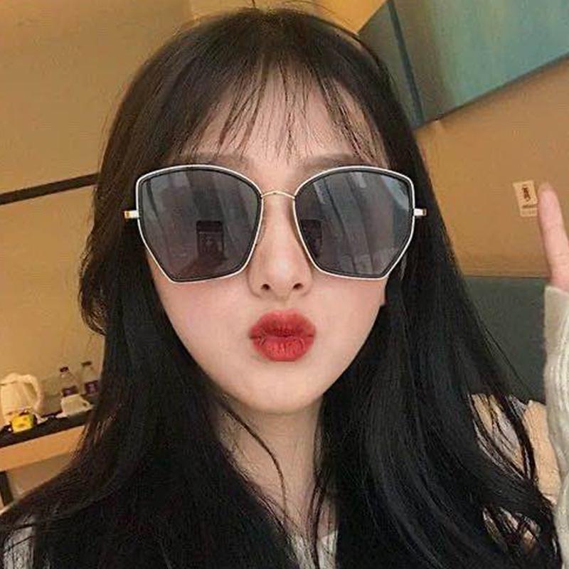 2021 Women's SunGlasses Fashion Sunglasses Large Thick Square Frame Eyeglasses