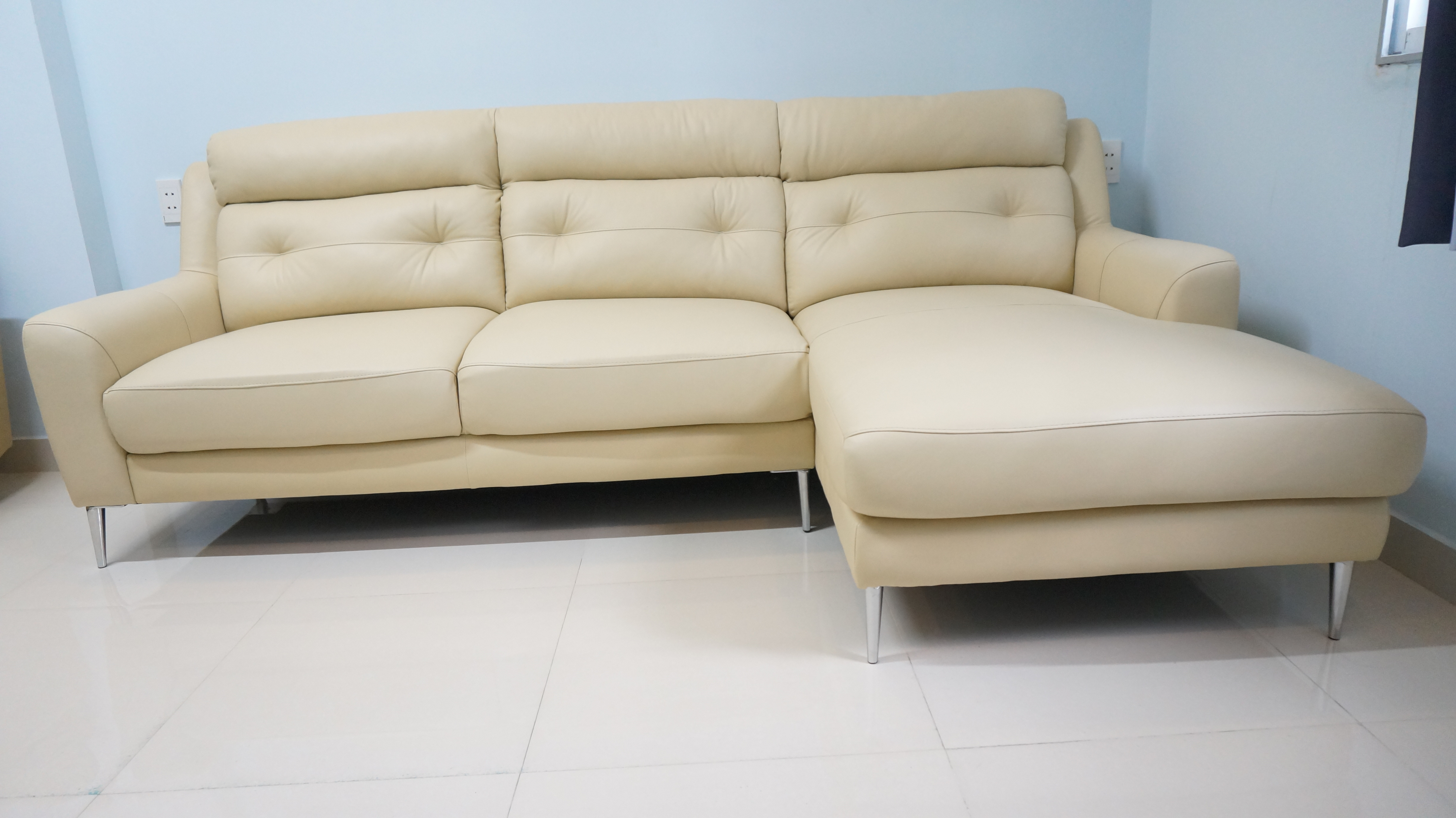 Sofa Góc L Da Bò Thật Cao Cấp - SG3905 - Màu Kem