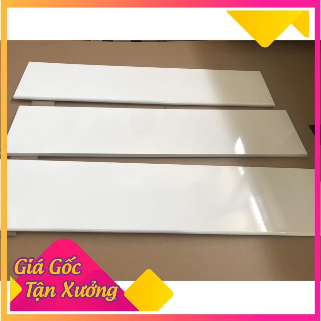 1 tấm gỗ mdf lõi xanh rộng 30cm dán 4 cạnh (có sẵn) làm kệ mặt bàn tuỳ ý