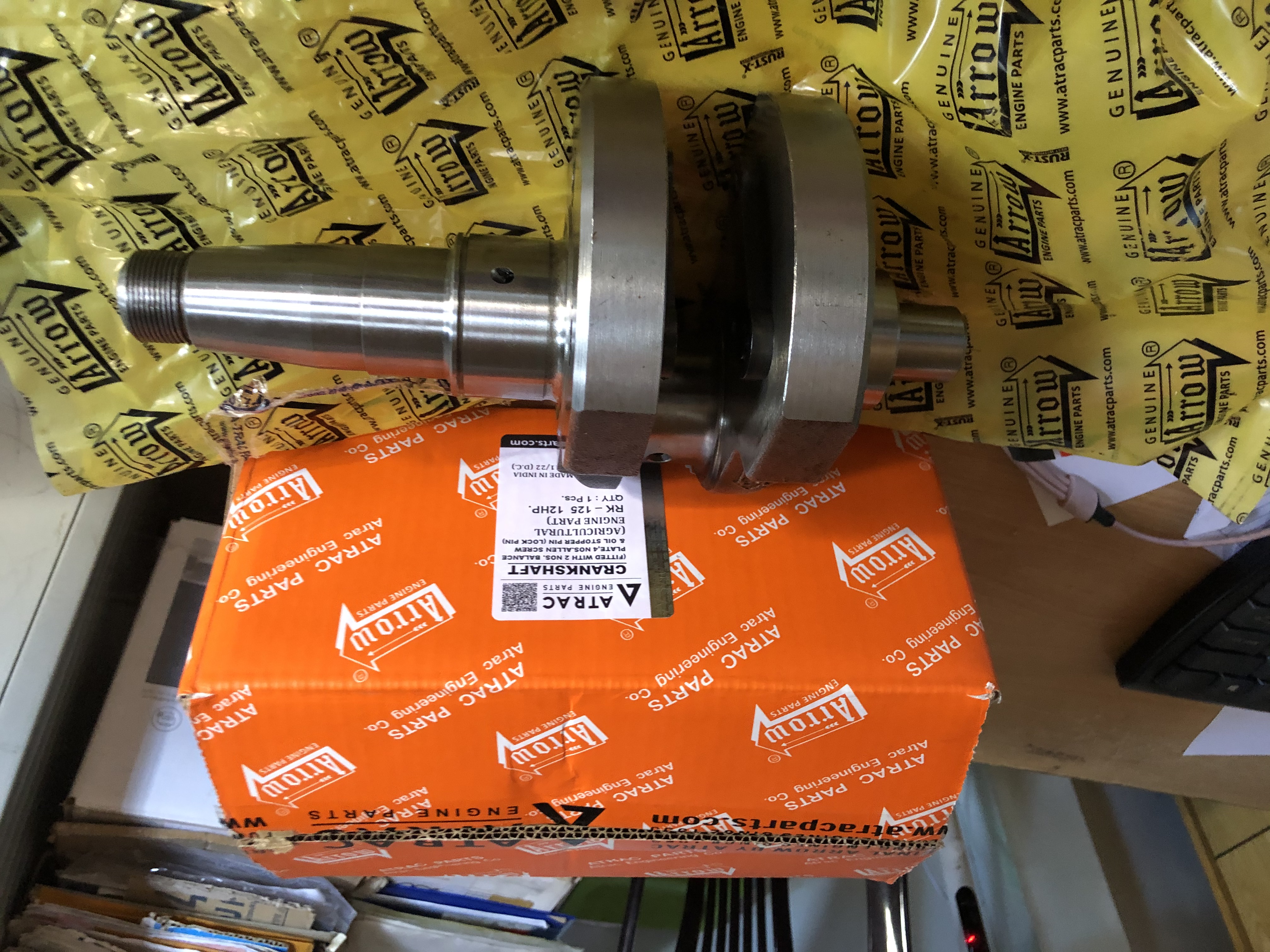 Cốt máy, trục cơ, trục khuỷu máy Kubota RK125, Vikyno RV125
