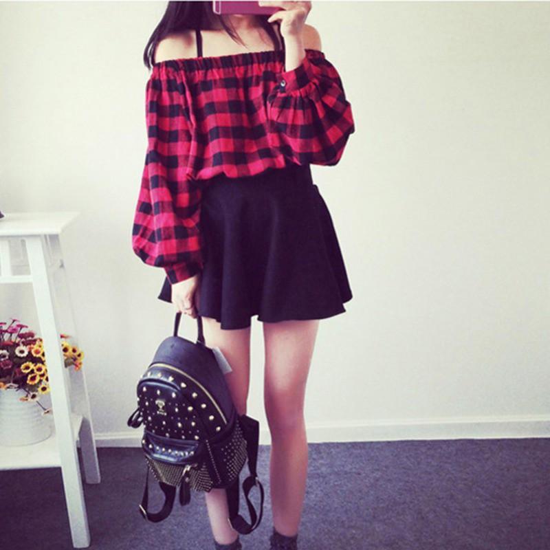 Áo trễ vai kẻ sọc vuông phong cách Hàn Quốc cho nữ