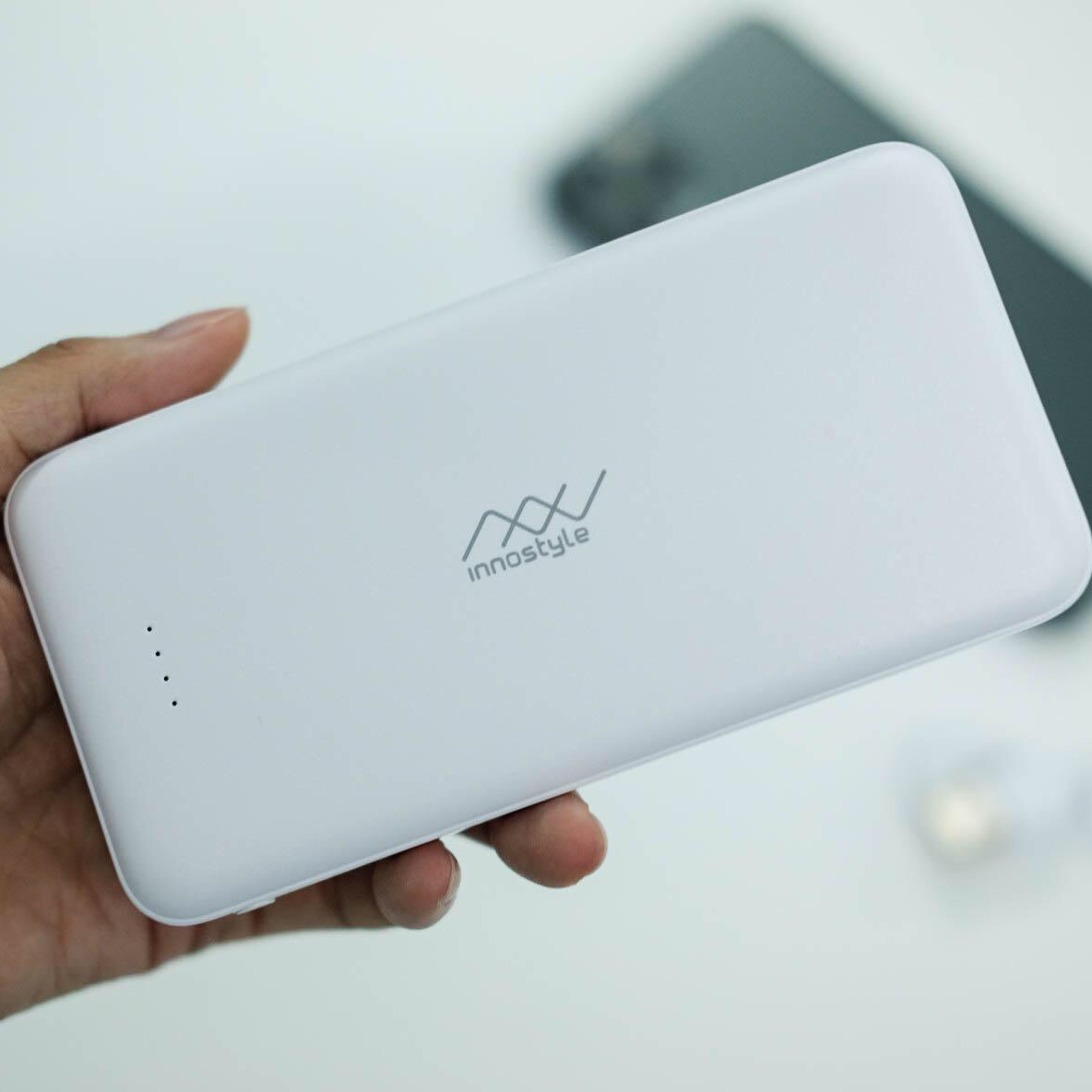 Pin Sạc Dự Phòng Innostyle Powergo Smart AI 10000mAh - Hàng Chính Hãng