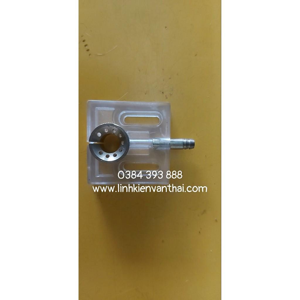 MIẾNG PHUN NƯỚC MICA NÚT TO/ 50x50mm/ 42g