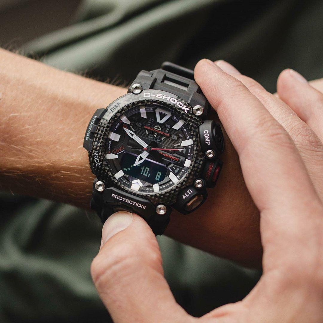 Đồng Hồ Nam Dây Nhựa Casio G-Shock GR-B200-1ADR Chính Hãng - Bluetooth - 4 Cảm Biến - Lõi Carbon- GR-B200-1A Gravity Master