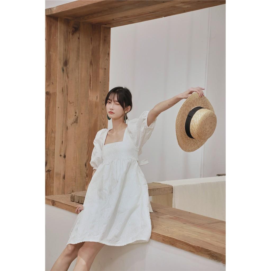 ĐẦM DỰ TIỆC XỐP ÉP HOA VĂN 2 LỚP CÓ MÚT NGỰC SẴN PHỐI NƠ SAU TRẮNG XANH CỔ VUÔNG TAY LỠ DÁNG XÒE