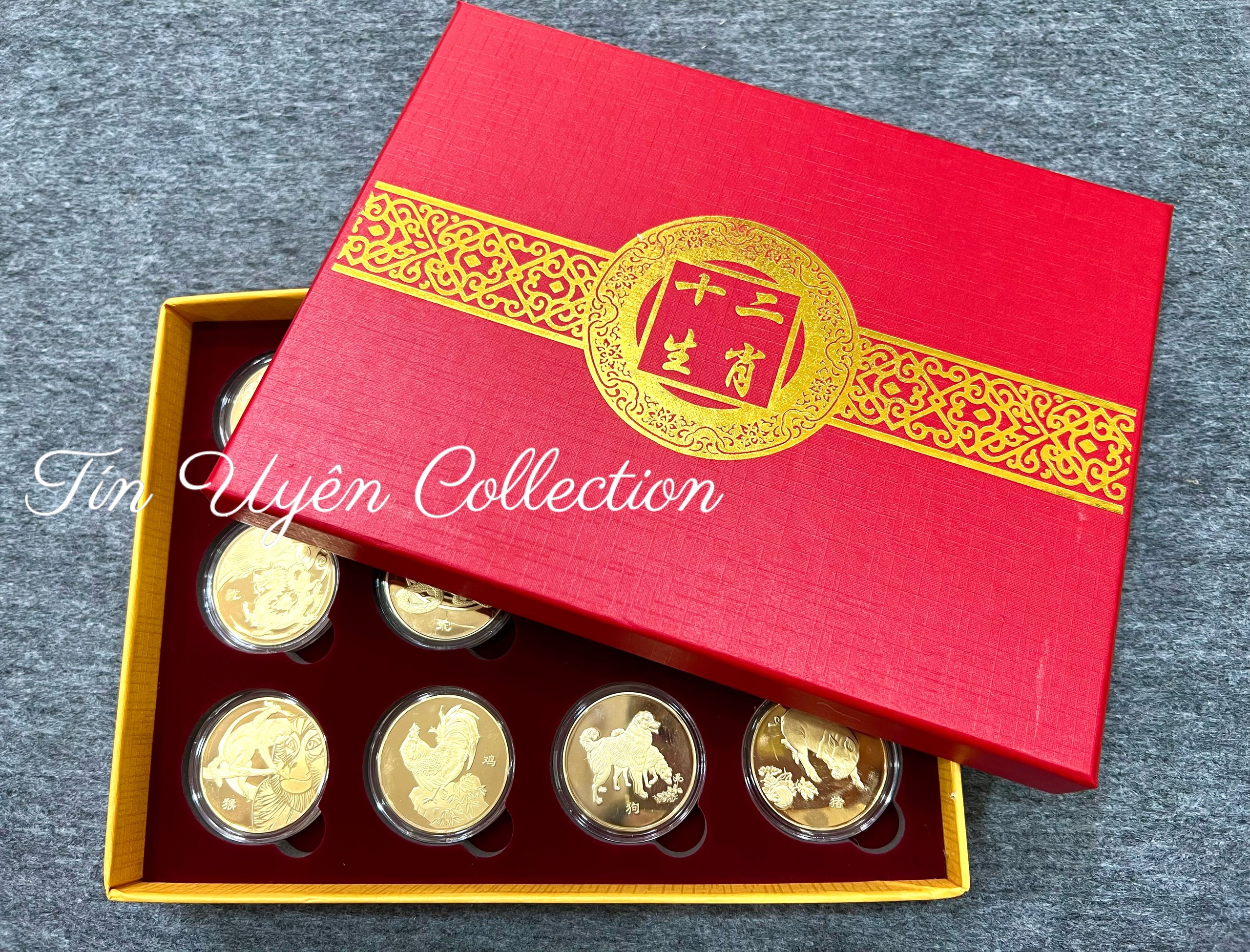 Bộ Quà Tặng Phong Thủy Hộp Đồng Xu 12 Con Giáp Niken Mạ Vàng May Mắn đẹp mắt trang trọng
