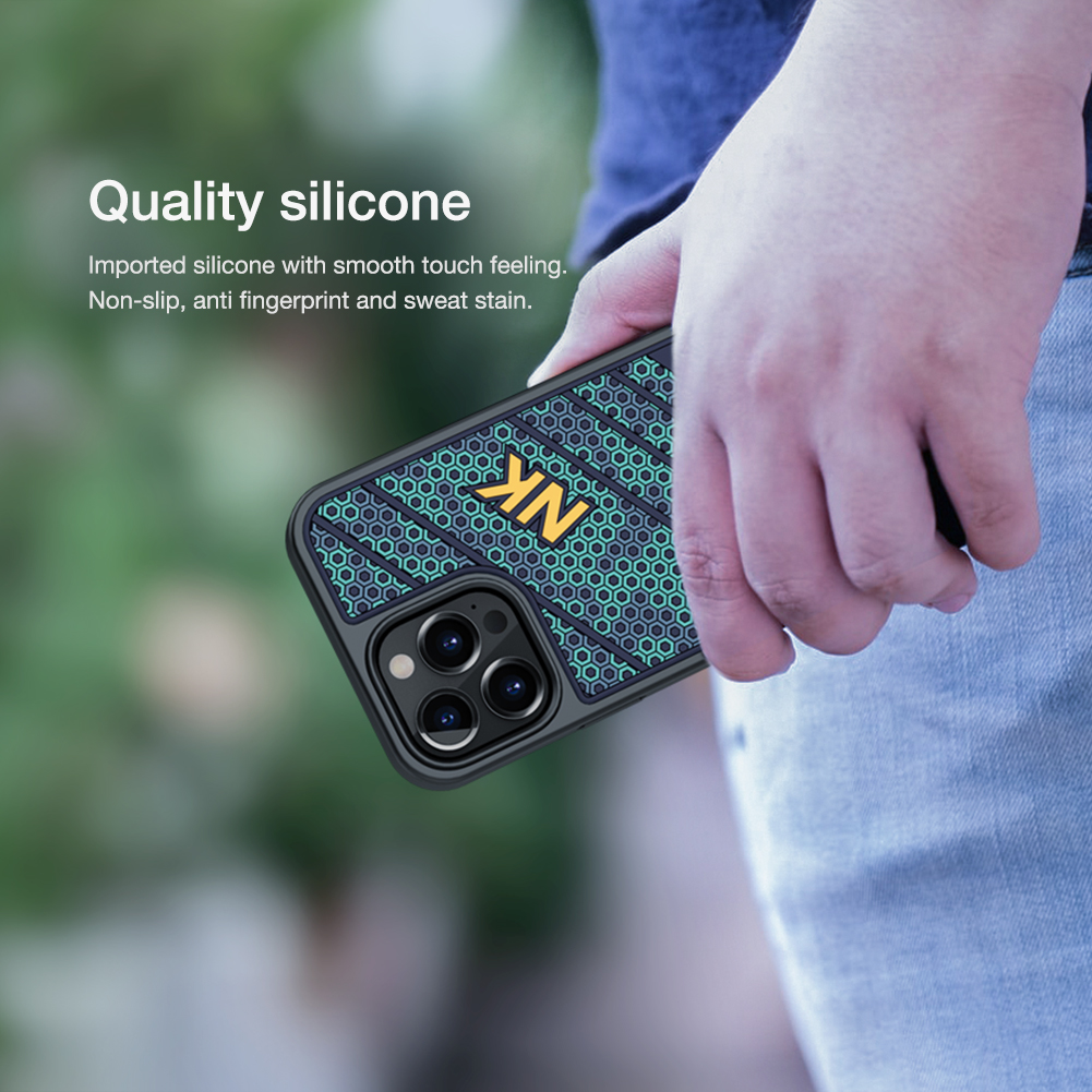 Ốp lưng Nillkin Striker dành cho iPhone 12 Pro Max - hàng chính hãng