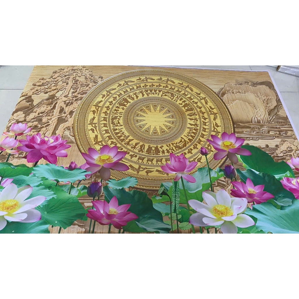 (HCM)Tranh dán tường 3d hoa sen trống đồng trang trí phòng khách, nhà hàng, khách sạn có sẵn keo