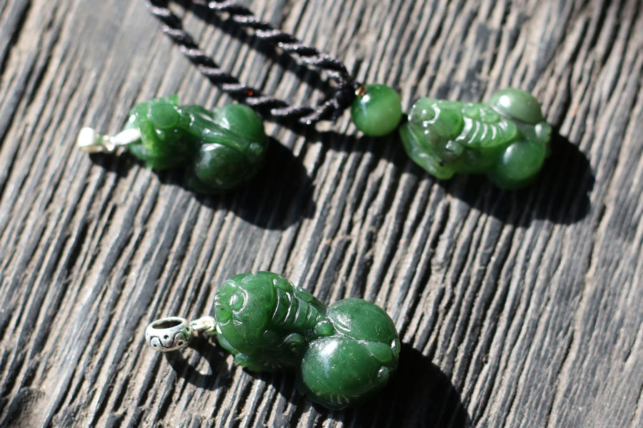 Mặt Tỳ Hưu Đá Ngọc Bích Ngọc Quý Gemstones MD4