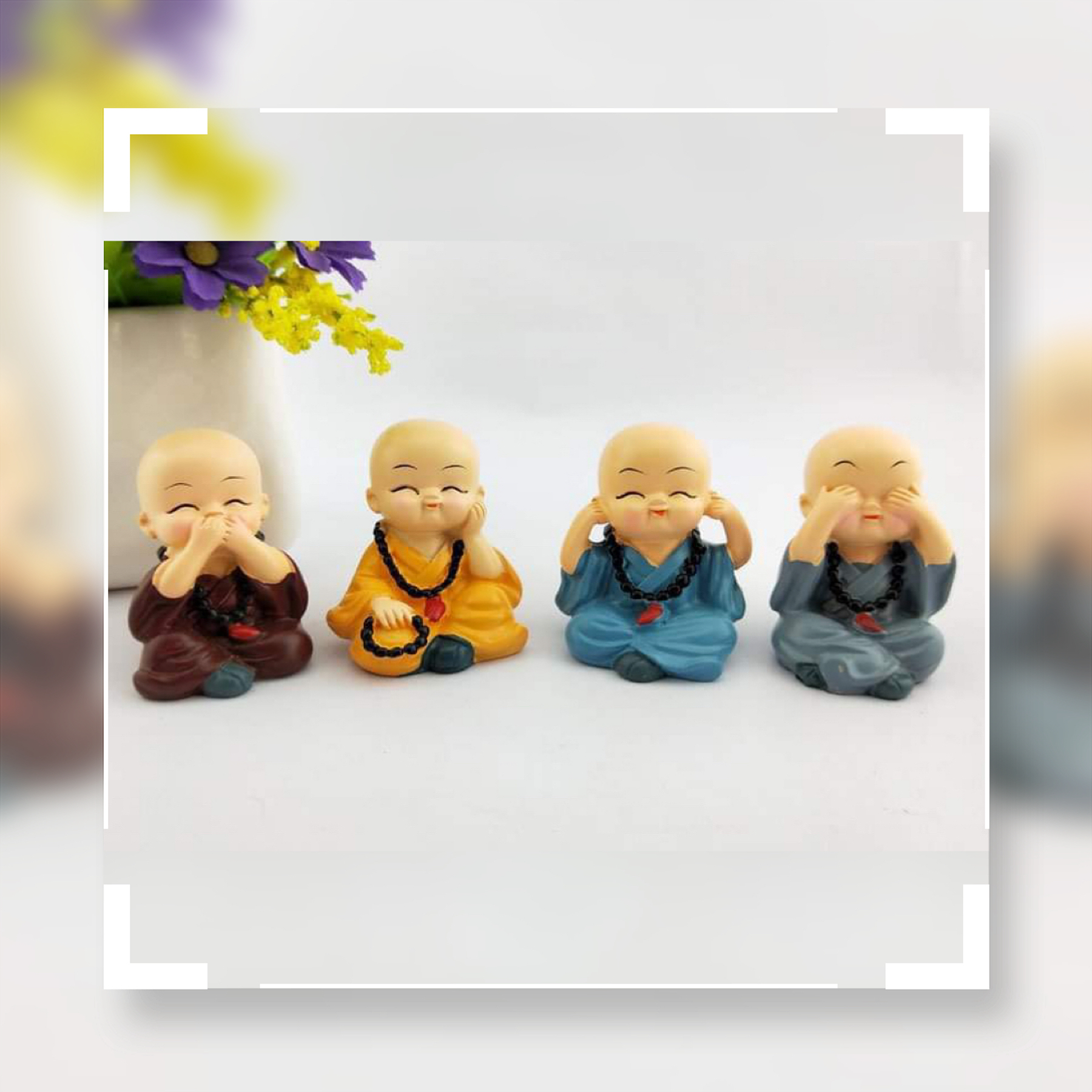 Mô hình 4 chú tiểu có dây chuổi - mô hình trang trí