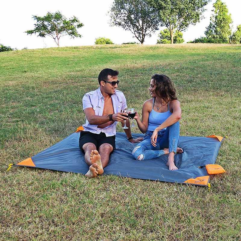 Camping Mat Waterproof Pocket Beach Blanket Portable Picnic Mat Mattress Outdoor Camping Picnic Travel Mat Sand Beach Mat