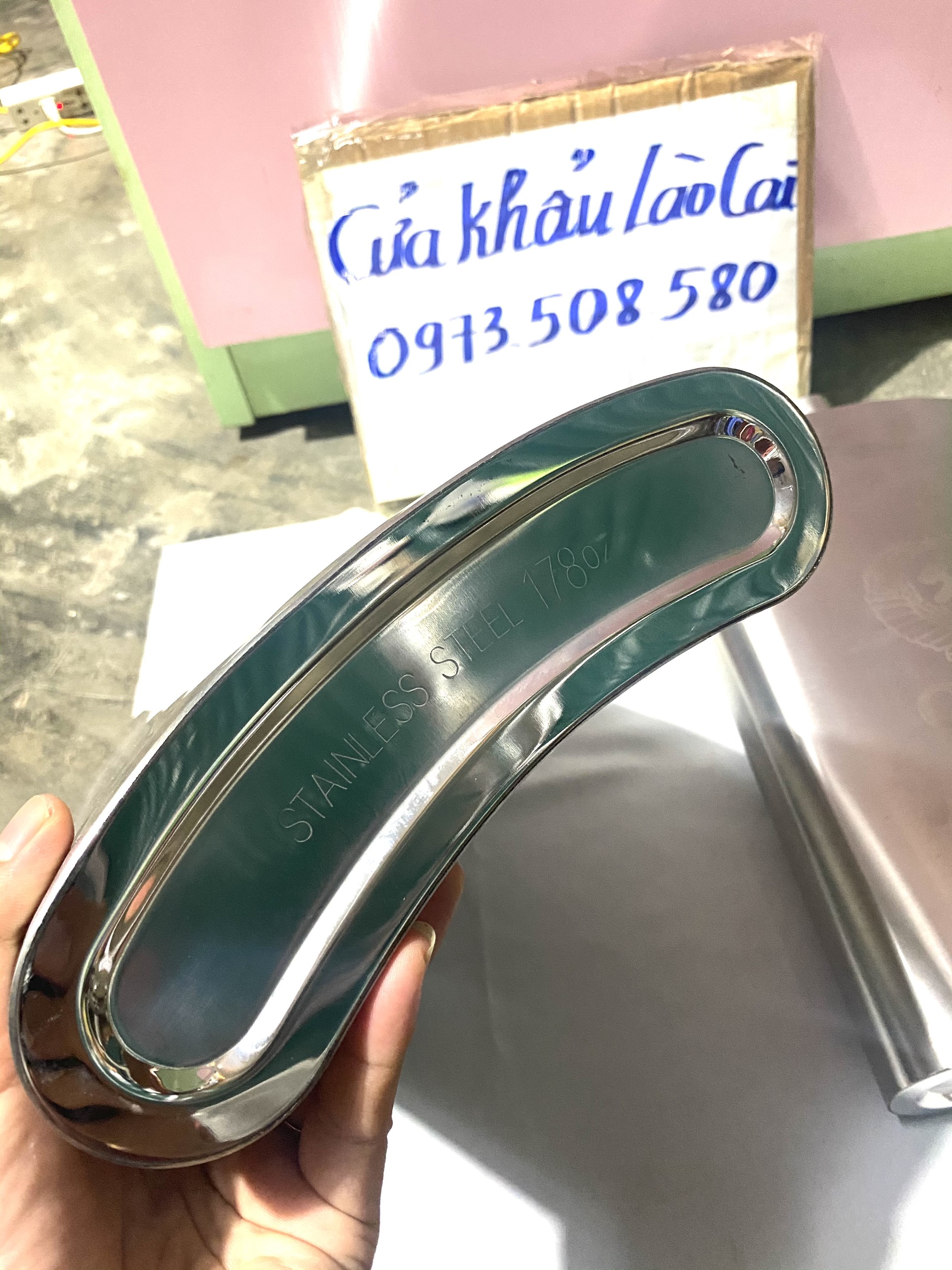 Bình inox 304 đựng riệu- đựng nước CCCP Truyền Thống