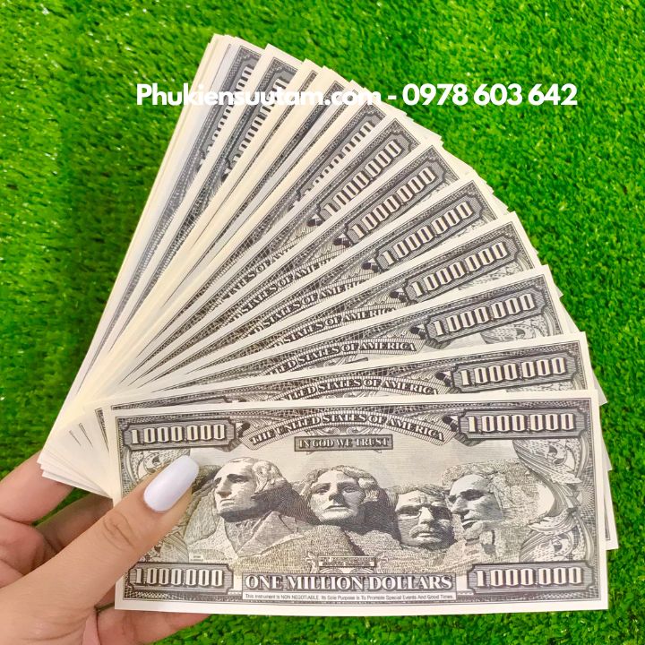 Tờ Lưu Niệm 1 Triệu USD Hình Núi Rushmore 4 Tổng Thống Mỹ Dạ Quang, kích thước: 16.5cmx6.5cm, màu trắng - SP005972