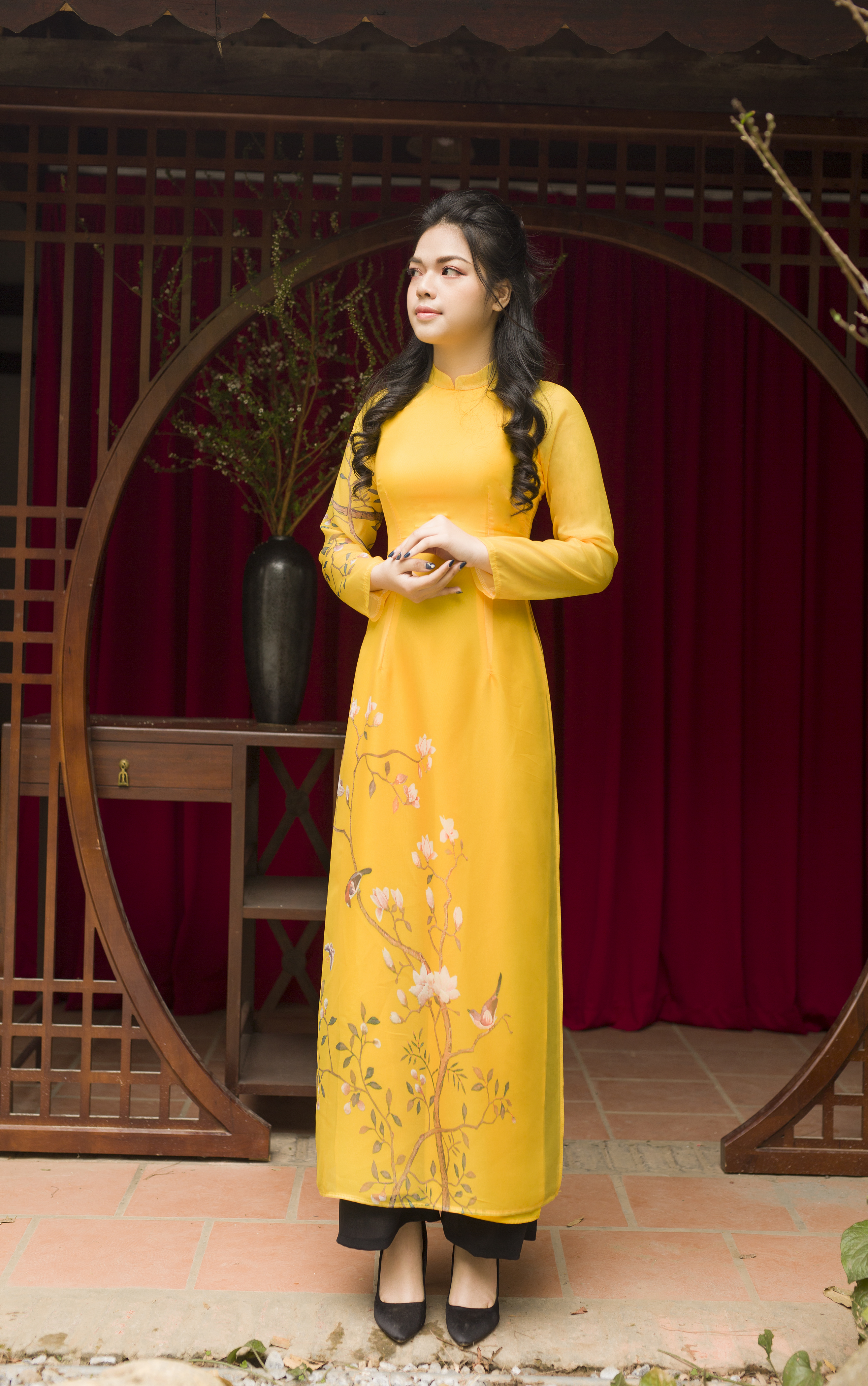 ÁO DÀI TRUYỀN THỐNG HAI TÀ LỤA ORGANZA