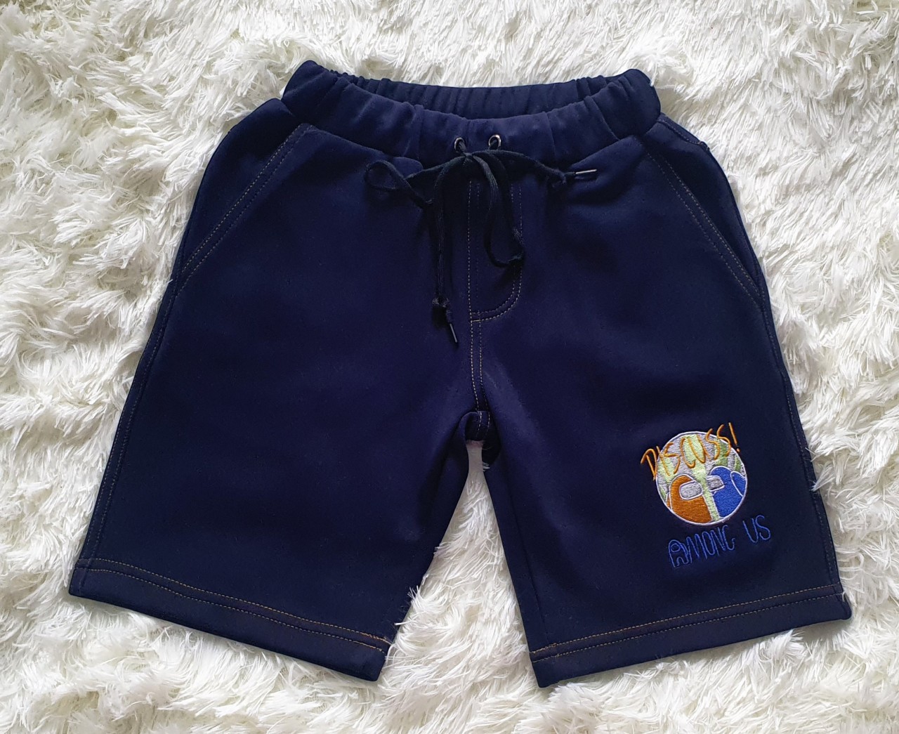 QUẦN SHORT LỠ BÉ TRAI THÊU AMONG US