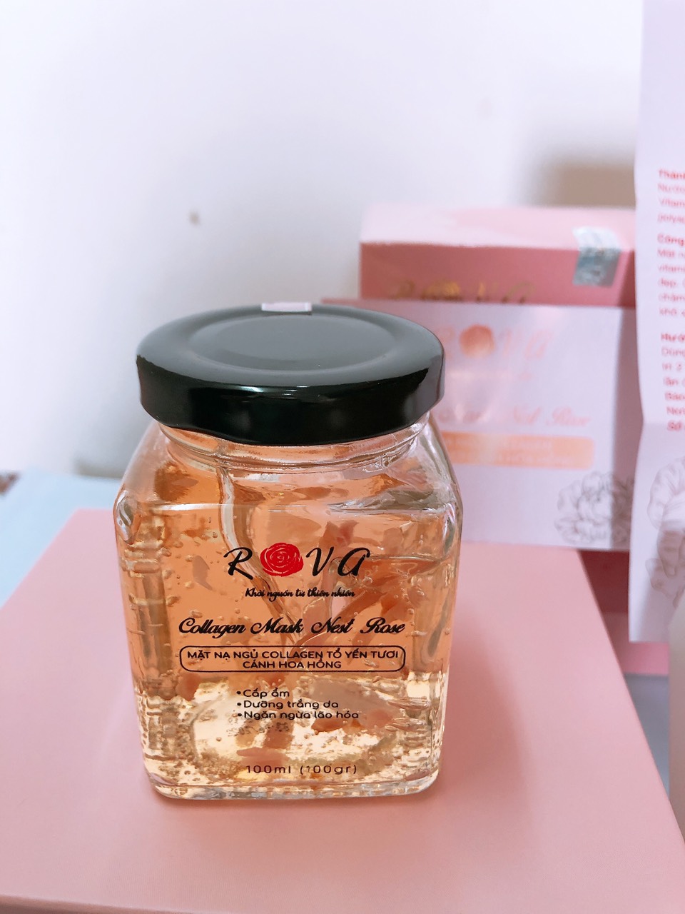 Mặt nạ ngủ tổ yến tươi cánh hoa hồng Rova cho làn da tươi sáng