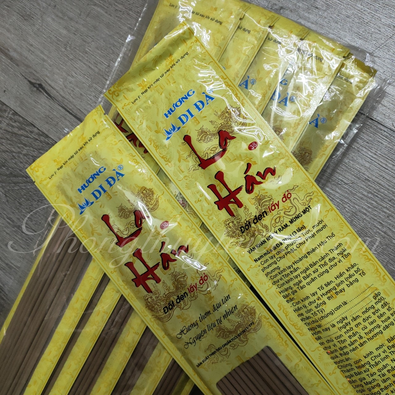 Nhang thẻ trầm cuộn tàn 30 nén thơm La Hán(hạt chống ẩm)