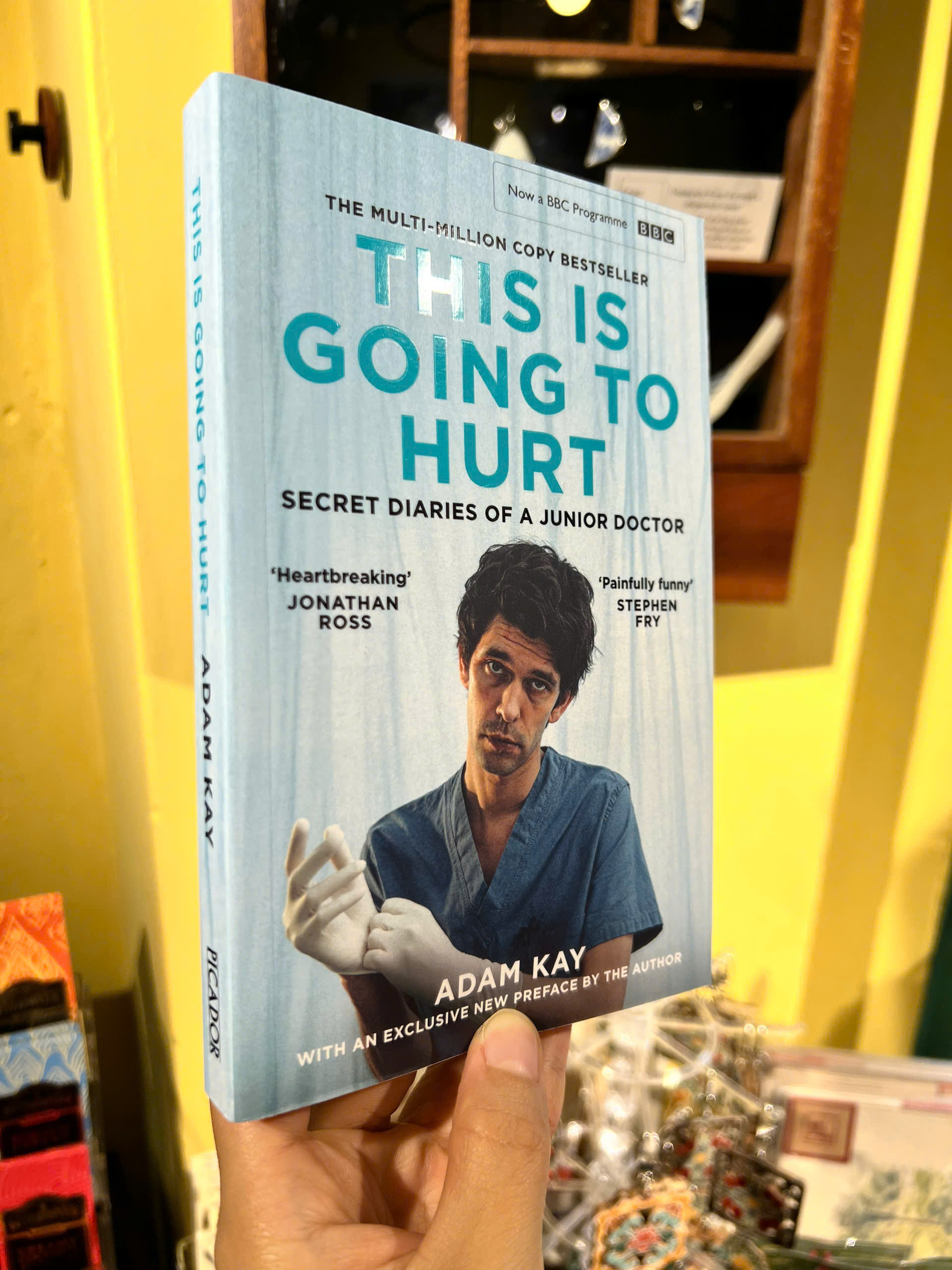 Sách - This is Going to Hurt by Adam Kay | Non Fiction / Memoir / Medicine / Ngoại văn Nhập khẩu UK