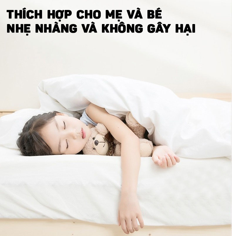 (100ml) Chai Xịt Bọt Tẩy Vết Bẩn Cho Quần Áo, Áo Phao, Áo Khoác