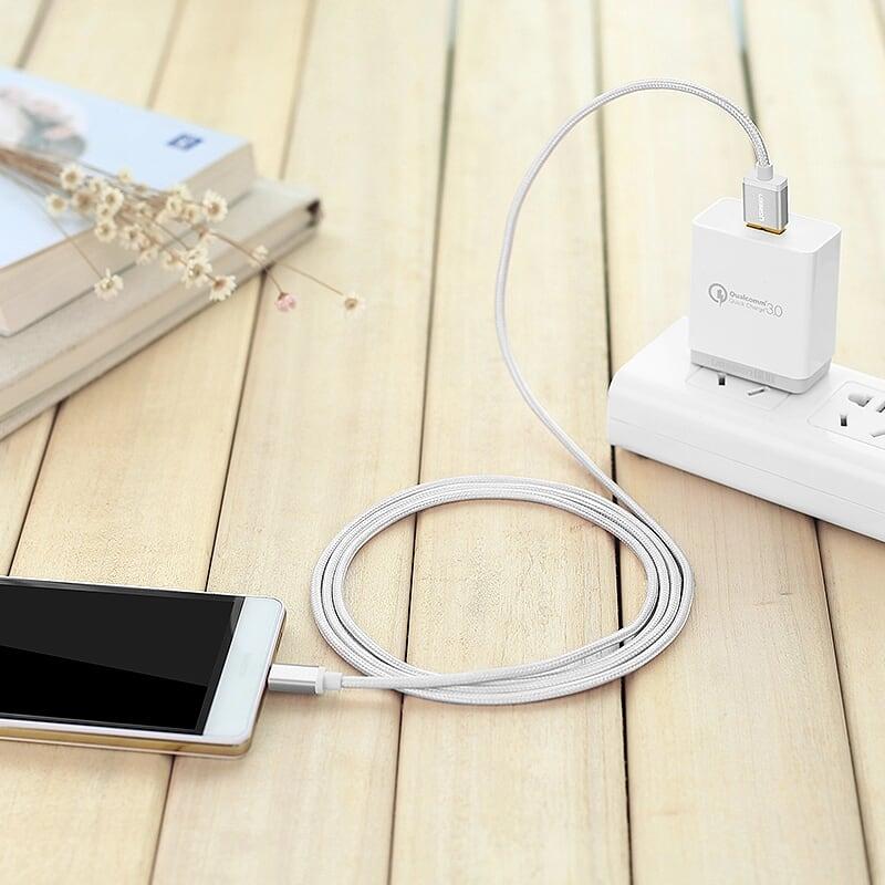 Ugreen UG30654US134TK 0.5M màu Trắng Cáp sạc truyền dữ liệu USB 2.0 sang MICRO USB đầu mạ vàng - HÀNG CHÍNH HÃNG