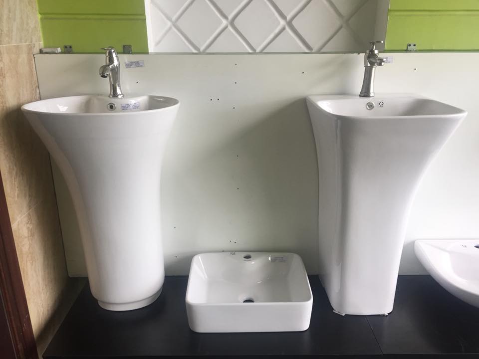 CHẬU LAVABO LIÊN CHÂN