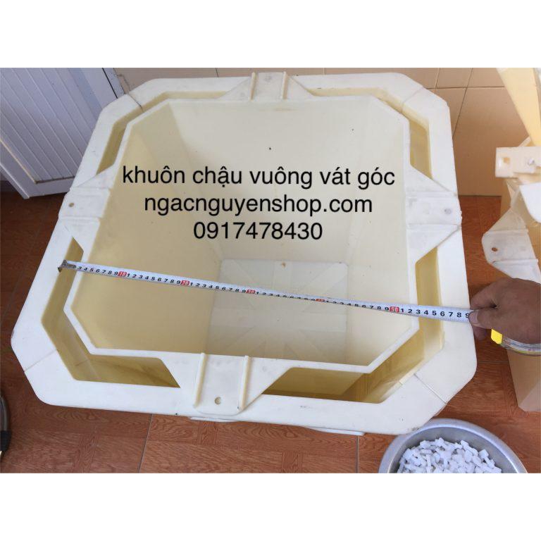 Khuôn chậu vuông vát góc ngang 57cm chéo góc 70cm cao 50cm