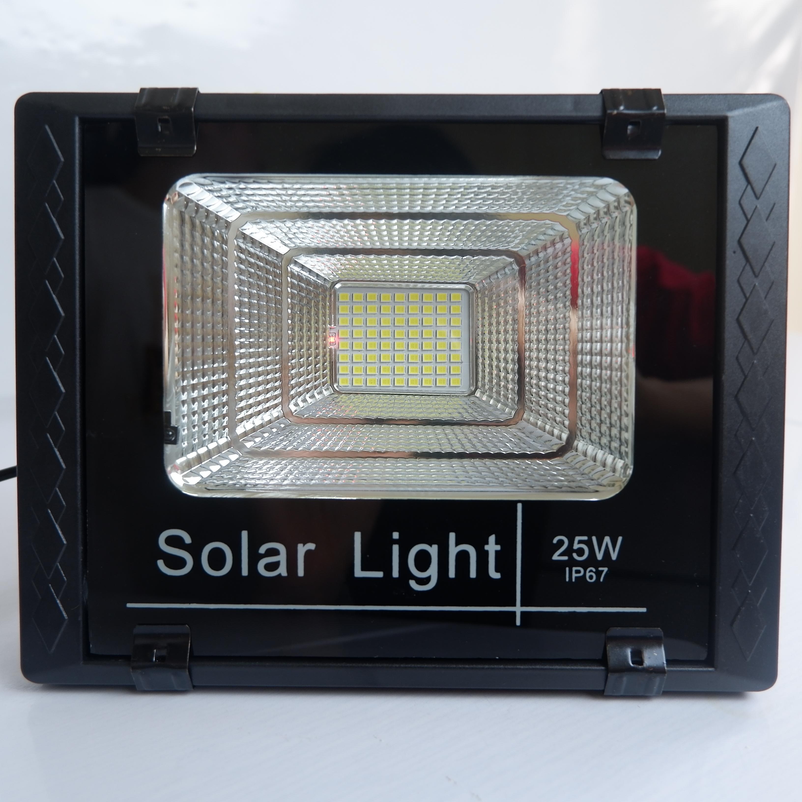 Đèn Led Năng Lượng Mặt Trời 25W -hàng chính hãng
