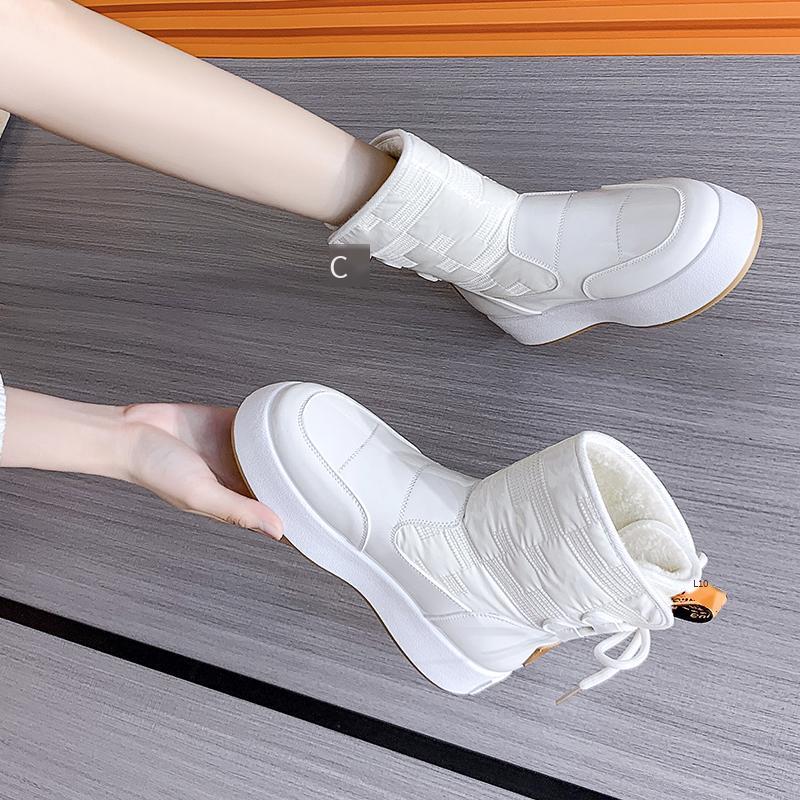 Giày nữ phong cách mới nhất có hàng giày chạy bộ ngoài trời ins giày chống trượt cỡ lớn