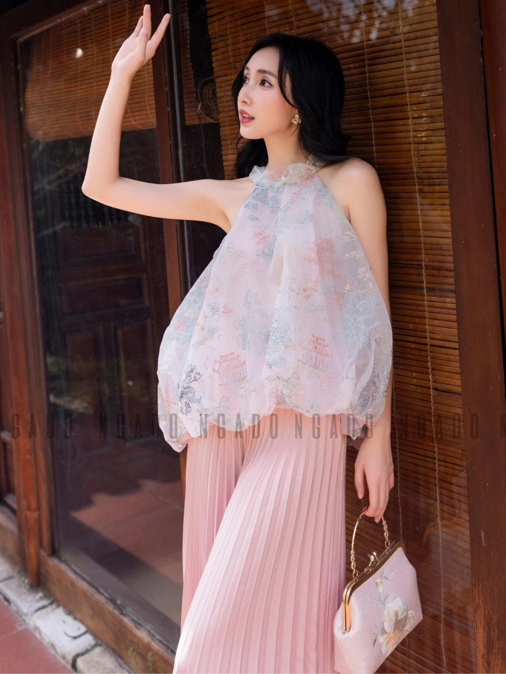 Áo yếm xanh thêu hoa NGADO , áo hở vai
