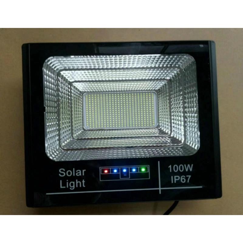 Đèn năng lượng mặt trời hiện thị báo pin ngoài,kính cường lực chống nước ip67,vỏ nhôm đúc nguyên khối,led5730 độ bền cao